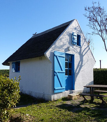 Camarguaise hut rental located in Palavas