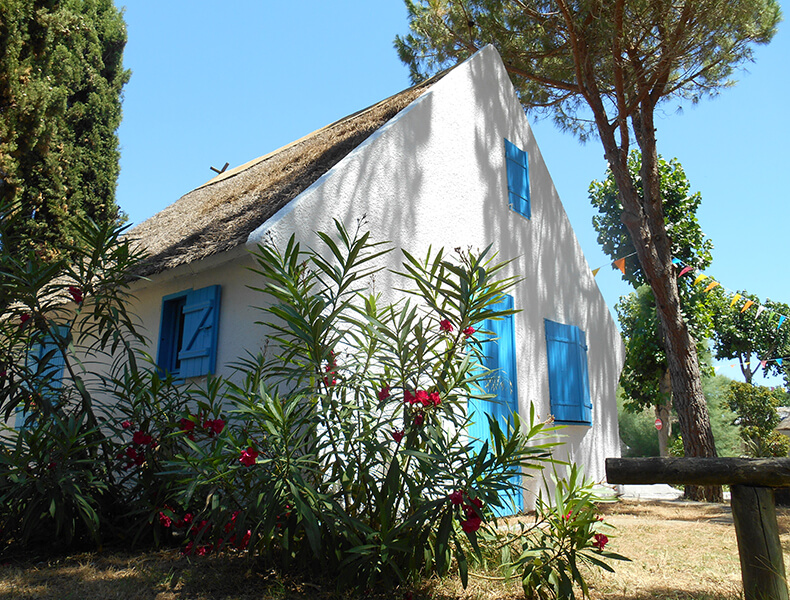 Maison camarguaise 4/6 personnes, locations pour vos vacances près de Palavas, camping le Camarguais à Lattes