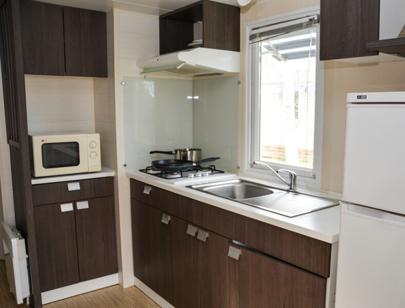 Kitchen area Mobile home Abrivado for 4/6 people